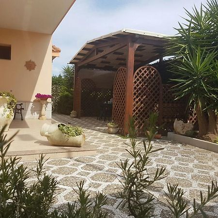 B&B L'Oasi Del Sole Uggiano La Chiesa Ngoại thất bức ảnh