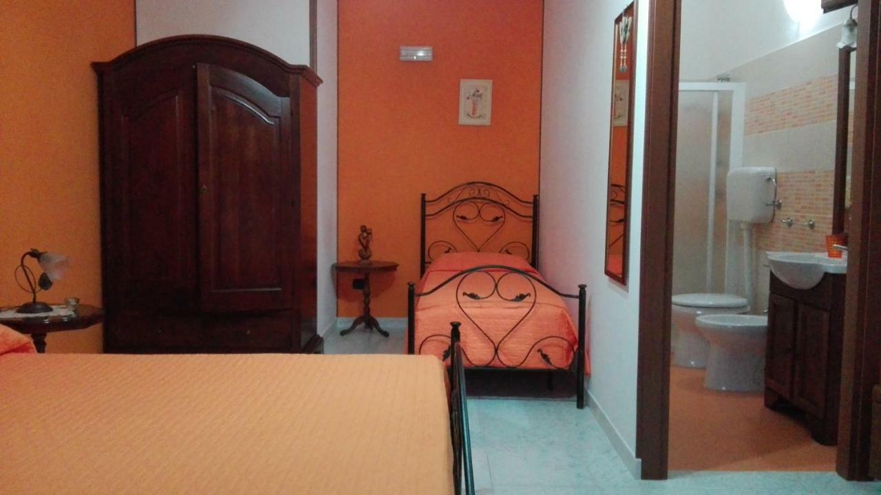 B&B L'Oasi Del Sole Uggiano La Chiesa Ngoại thất bức ảnh