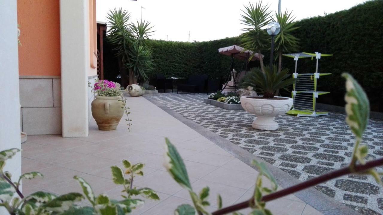 B&B L'Oasi Del Sole Uggiano La Chiesa Ngoại thất bức ảnh