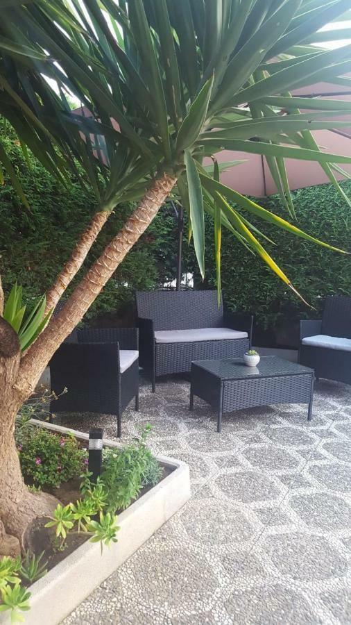 B&B L'Oasi Del Sole Uggiano La Chiesa Ngoại thất bức ảnh